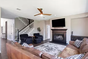 217 Patricia Ln, Highland Village, TX 75077 - Photo 14