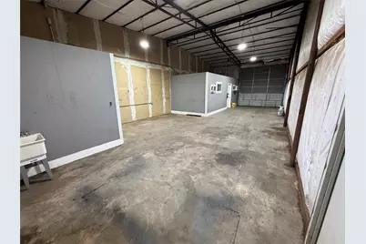 1465 E Renfro Street #113, Burleson, TX 76028 - Photo 6
