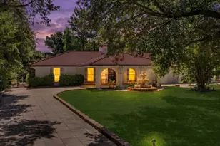 5120 Wildwood Dr, Flower Mound, TX 75028 - Photo 2
