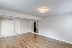 852 Northwood Rd, Fort Worth, TX 76107 - Photo 10