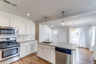 852 Northwood Rd, Fort Worth, TX 76107 - Photo 6