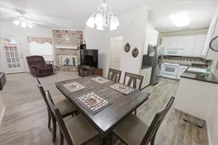 363 Old Mill Creek Dr, Woodway, TX 76712 - Photo 2