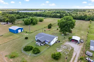 8900 Crestview Estate Rd, Quinlan, TX 75474 - Photo 2