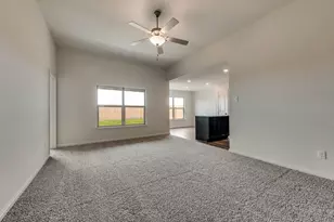 303 Tidwell Dr, Ferris, TX 75125 - Photo 6