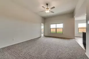 303 Tidwell Dr, Ferris, TX 75125 - Photo 10