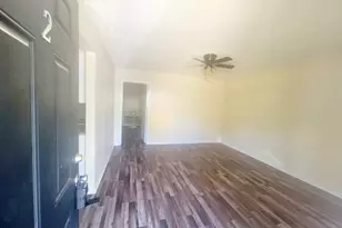 202 Park Cir, Sulphur Springs, TX 75482 - Photo 1