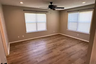 321 E Lake St, Krum, TX 76249 - Photo 20