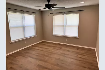 321 E Lake Street, Krum, TX 76249 - Photo 18
