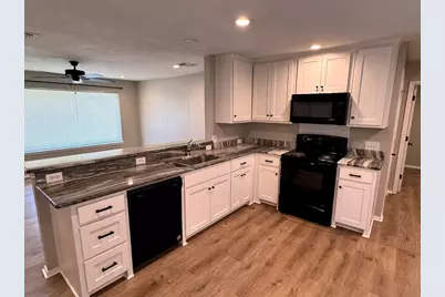 321 E Lake Street, Krum, TX 76249 - Photo 12