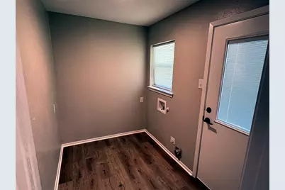 321 E Lake Street, Krum, TX 76249 - Photo 14