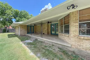 511 W Walnut St, Celina, TX 75009 - Photo 20