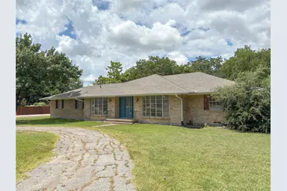 511 W Walnut Street, Celina, TX 75009 - Photo 1