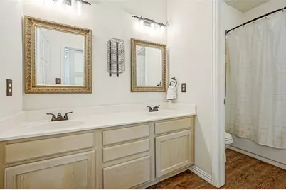 100 S Lakeview Drive, Lake Dallas, TX 75065 - Photo 14