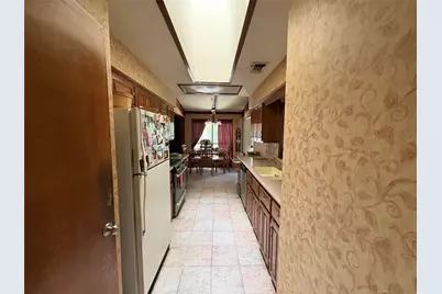 2730 Cladius Drive, Grand Prairie, TX 75052 - Photo 8