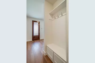8221 Folcroft Lane, Dallas, TX 75231 - Photo 8