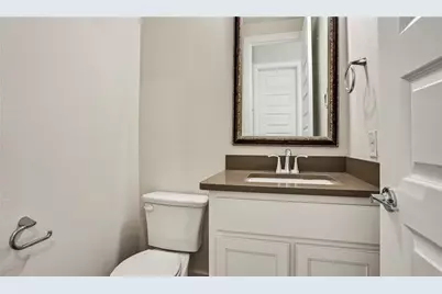 8221 Folcroft Lane, Dallas, TX 75231 - Photo 14