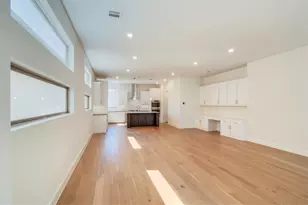 8221 Folcroft Ln, Dallas, TX 75231 - Photo 22