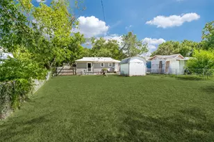 4808 Sherwood Dr, River Oaks, TX 76114 - Photo 12