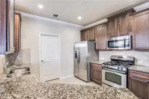 8717 Whitehead St, McKinney, TX 75070 - Photo 2