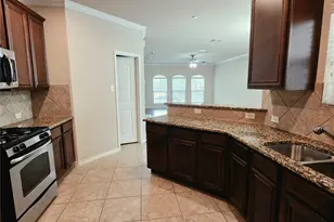 8717 Whitehead St, McKinney, TX 75070 - Photo 4