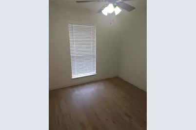 3610 Westgrove Drive, Arlington, TX 76001 - Photo 8