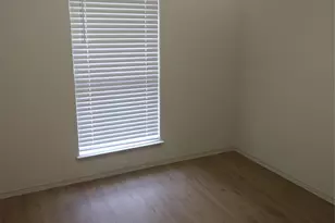 3610 Westgrove Dr, Arlington, TX 76001 - Photo 8
