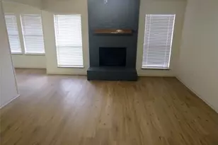 3610 Westgrove Dr, Arlington, TX 76001 - Photo 2
