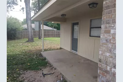 3610 Westgrove Drive, Arlington, TX 76001 - Photo 16