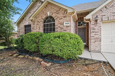 11829 Warbler Lane, Fort Worth, TX 76244 - Photo 2