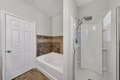 10005 Amosite Drive, Fort Worth, TX 76131 - Photo 14