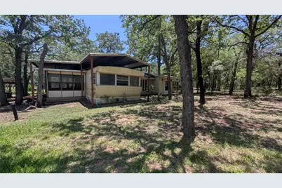 325 Oakgrove Circle, Elm Mott, TX 76640 - Photo 4