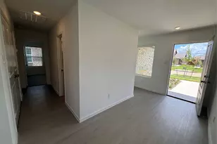 2524 Guineas Ln, Aubrey, TX 76227 - Photo 4