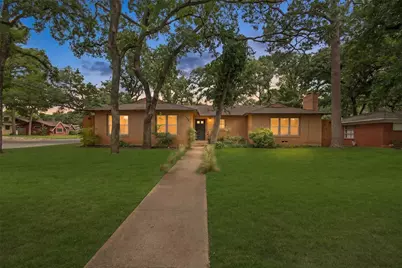 1200 Barker Street, Arlington, TX 76012 - Photo 1