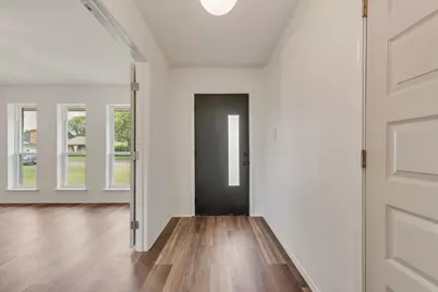 3914 Shady Hollow Lane, Dallas, TX 75233 - Photo 2
