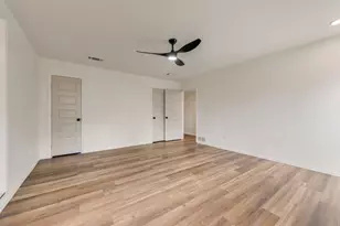 3914 Shady Hollow Ln, Dallas, TX 75233 - Photo 14