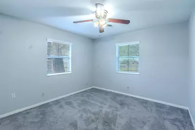 1000 N Harrison, West, TX 76691 - Photo 8