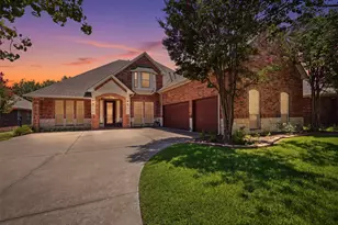 6333 Southern Hills Dr, Fort Worth, TX 76132 - Photo 2