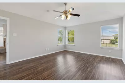 5100 Brookside Drive, Denton, TX 76226 - Photo 14
