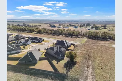 903 Dublin Court, McGregor, TX 76657 - Photo 38
