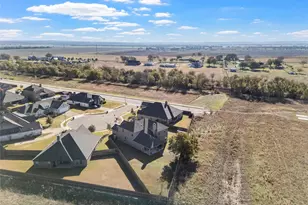903 Dublin Ct, McGregor, TX 76657 - Photo 38
