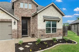 903 Dublin Ct, McGregor, TX 76657 - Photo 2
