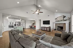903 Dublin Ct, McGregor, TX 76657 - Photo 16