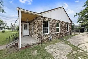 104 S 6th St, Godley, TX 76044 - Photo 4