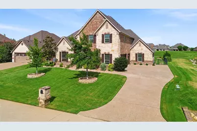 12224 Indian Creek Drive, Fort Worth, TX 76179 - Photo 36