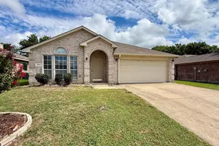 243 Lake Travis Dr, Wylie, TX 75098 - Photo 1