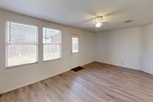 603 Ambarella St, Arlington, TX 76002 - Photo 4