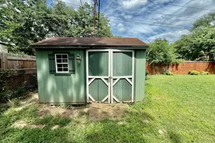 202 Juniper St, Mansfield, TX 76063 - Photo 18