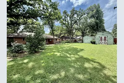 202 Juniper Street, Mansfield, TX 76063 - Photo 14
