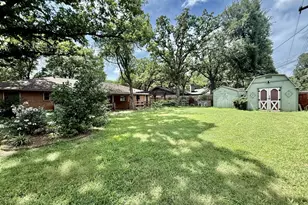 202 Juniper St, Mansfield, TX 76063 - Photo 14