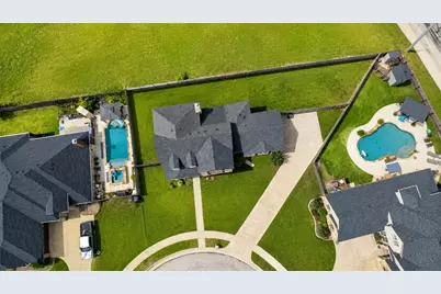1626 Hawthorne Street, Cleburne, TX 76033 - Photo 38